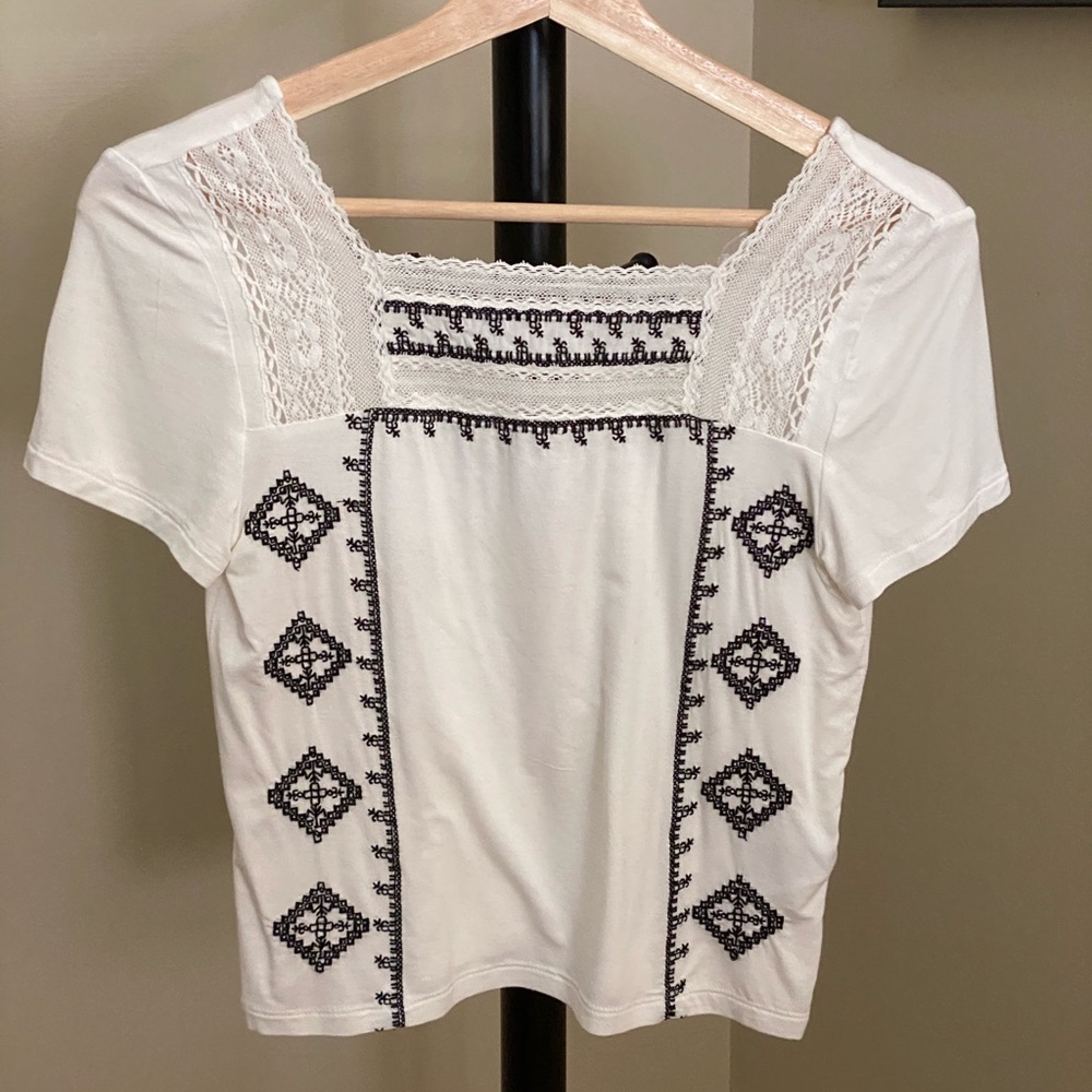 Lacey T Shirt - AE Soft and Sexy